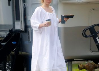 Jennifer Lawrence Wore the Nightgown Trend With $26 Slide Sandals That Are on Sale at Amazon
