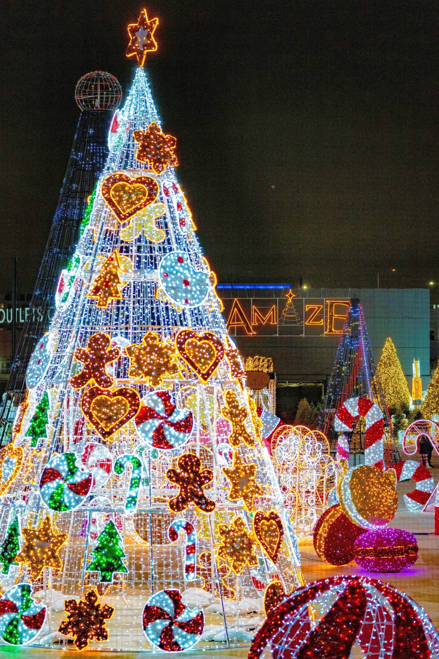 Festivals Nov. 19-25: AMAZE Light Festival, Santa’s Rock ‘N’ Lights & more