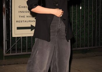 Selena Gomez Wore the Ridiculous Jeans Trend Rihanna and Katie Holmes Have Been Pushing