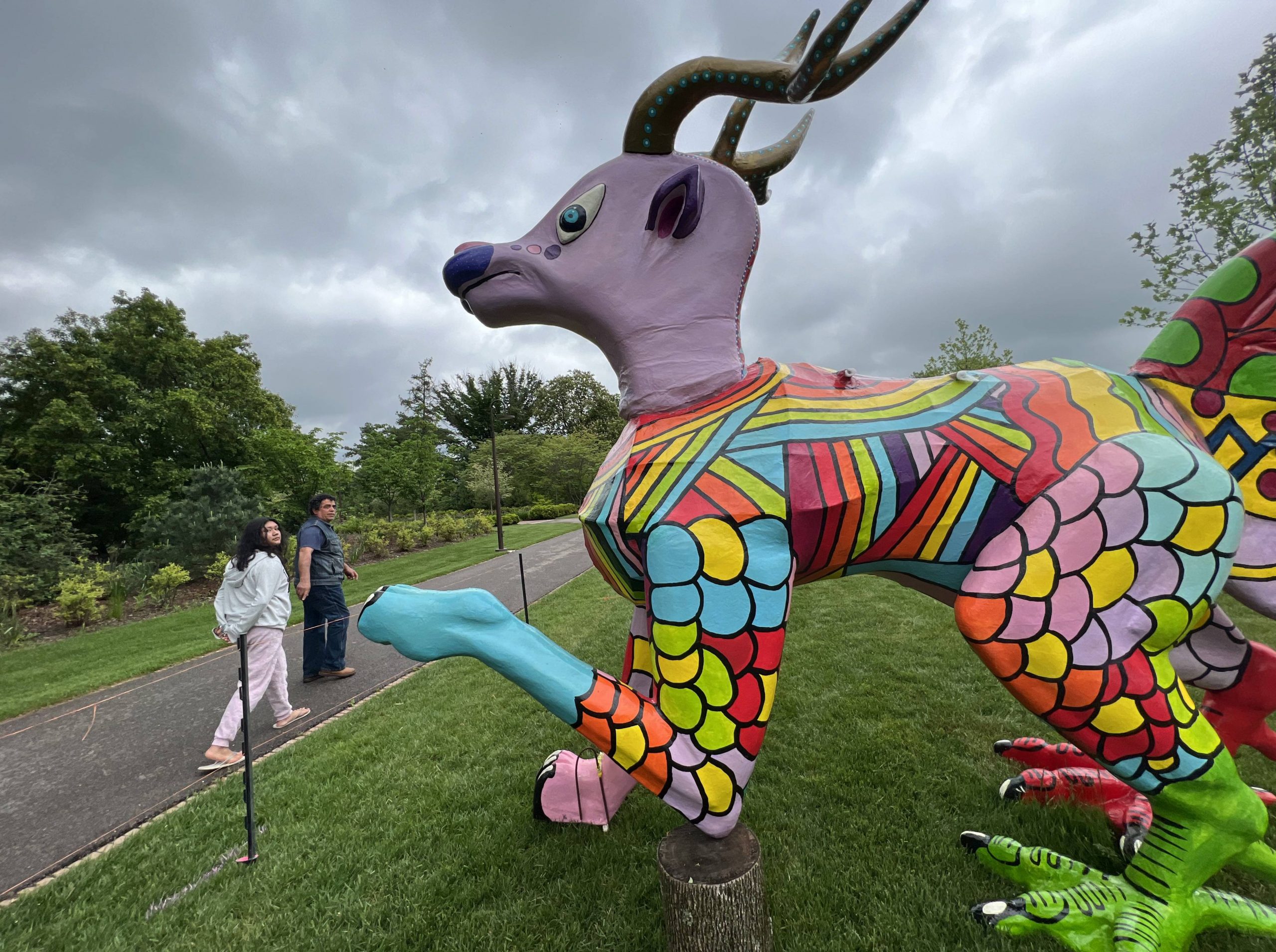 ‘Creatures of a Dream World’: Alebrije artists create huge sculptures for Cantigny Park display