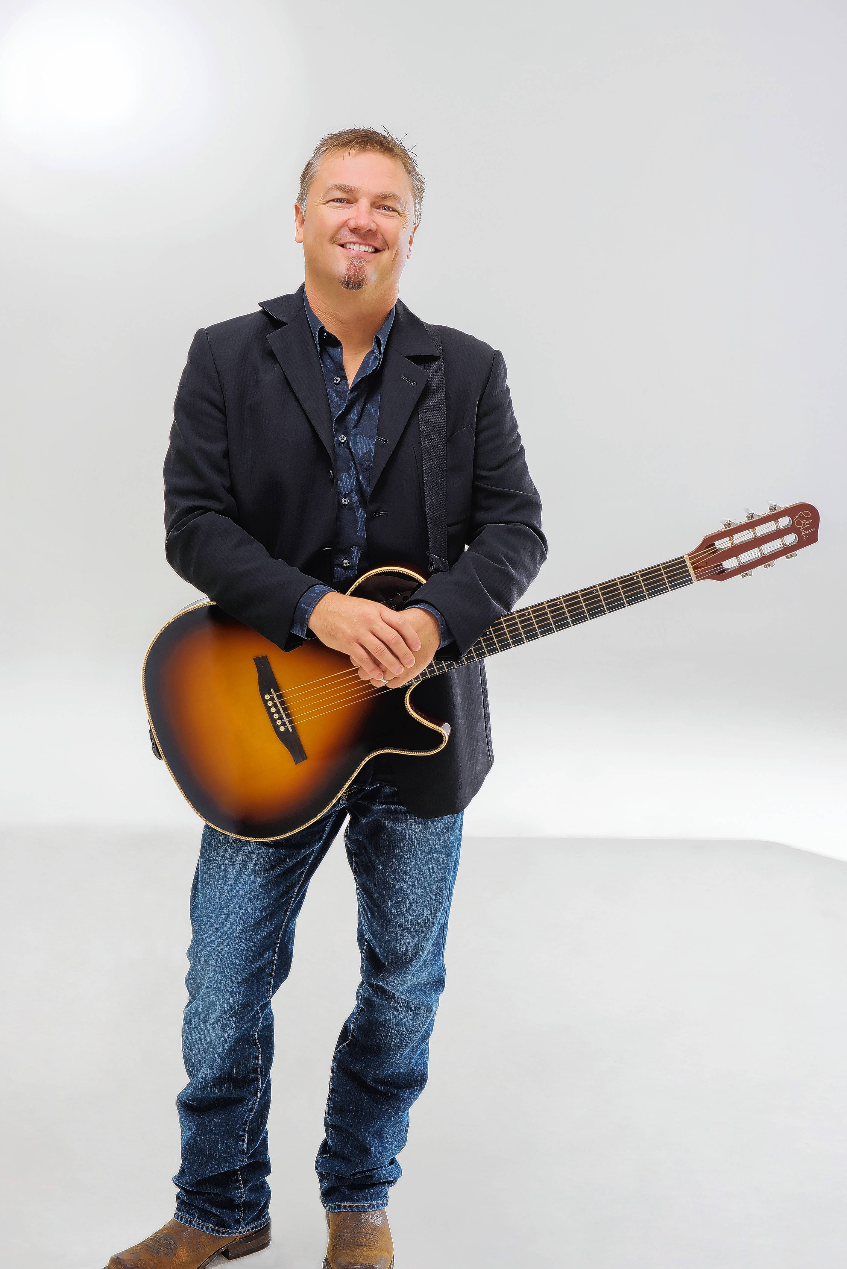 Edwin McCain performs at North Central College's Wentz Concert Hall in Naperville on 8 p.m. Saturday, Nov. 12.