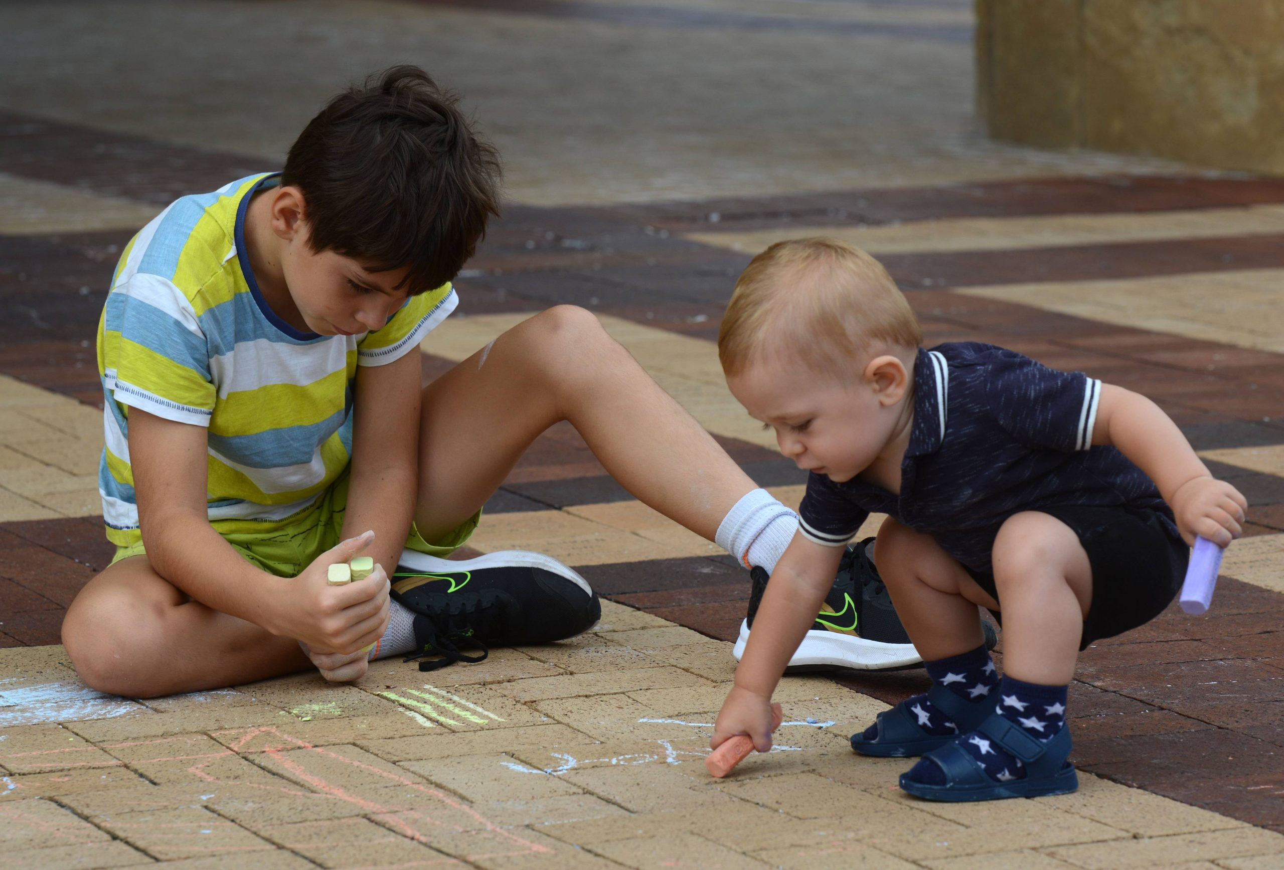 3D ‘Little Engine That Could’ highlights chalk art festival