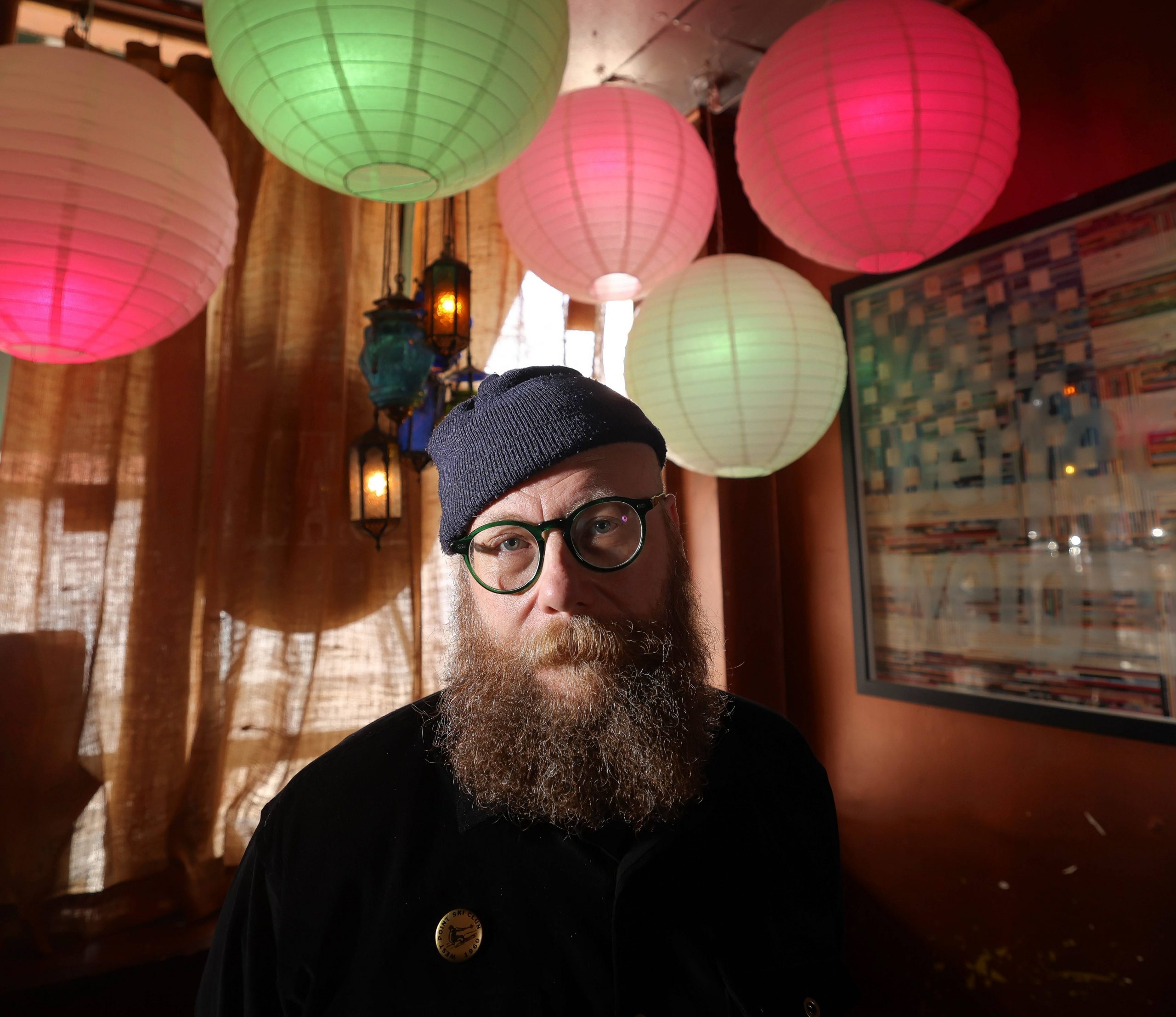 Sound check: Mike Doughty plays Evanston’s SPACE, ‘Troubadours’ at Des Plaines Theatre