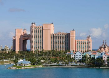 Here’s how much it costs to go to Atlantis Bahamas