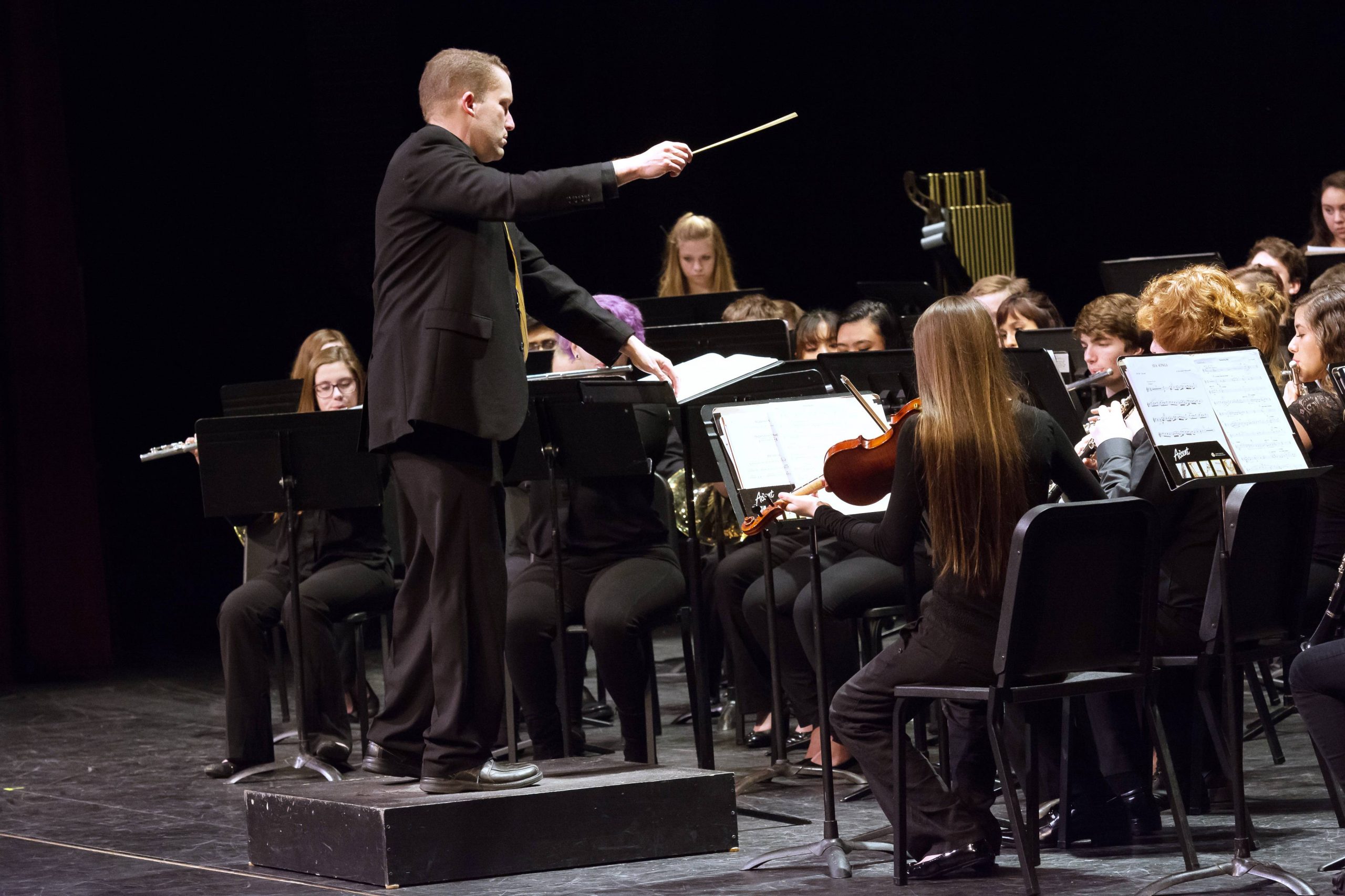 ‘His passion for music was contagious’: Wauconda school community remembers band teacher