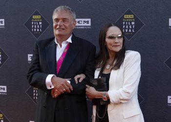 ‘Romeo & Juliet’ stars sue over 1968 film’s teen nude scene