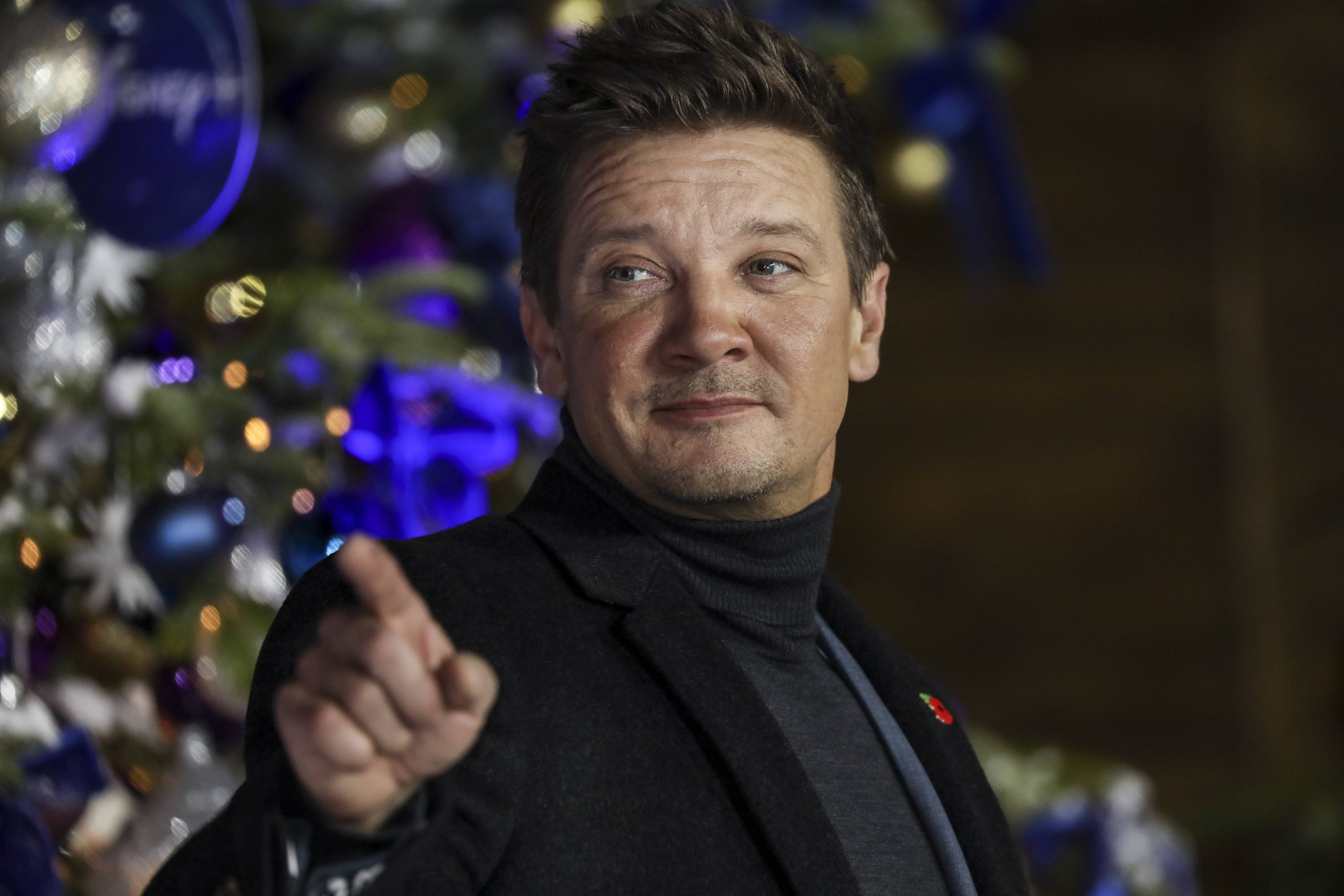 Sheriff: No foul play in ‘Avengers’ star’s snow tractor injury